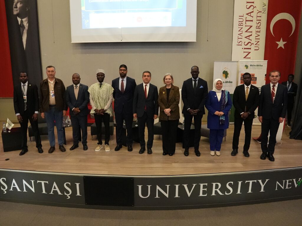 1830747059909613 1830747059909613